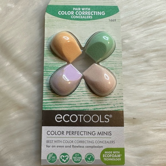 💚4/$10 EcoTools Dual Color Correcting Sponges - Picture 1 of 5